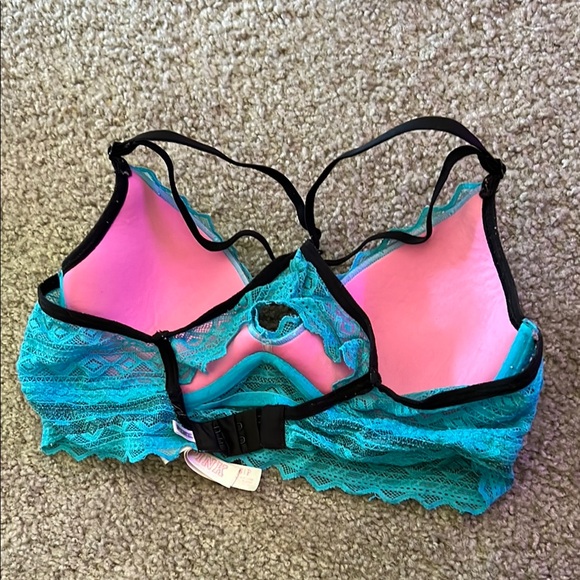 Victoria Secret Racerback Sports Bra Set - Picture 5 of 6